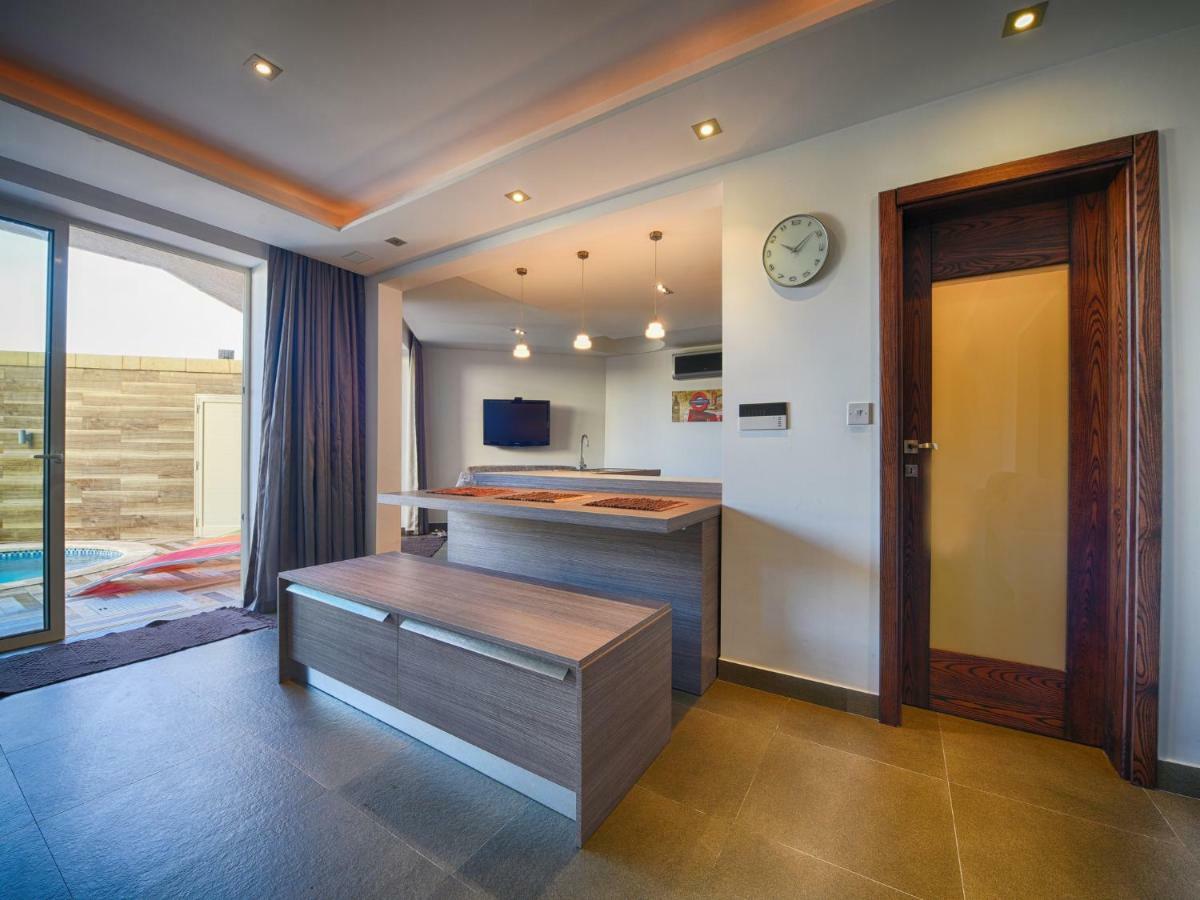 Villa Anthony'S Maisonette à Qala Extérieur photo